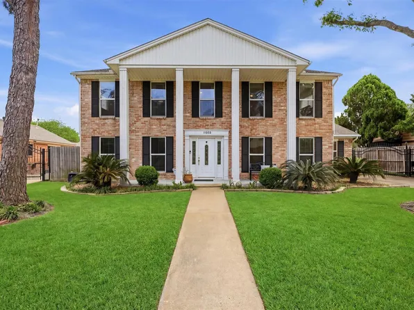 11503 Briar Rose Dr, Houston, TX 77077