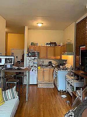 3rd image of 220 Prospect Park W APT 2