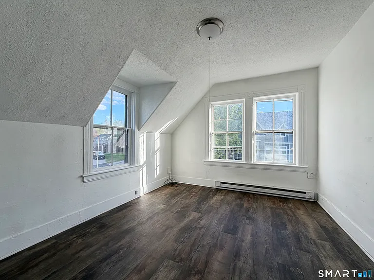 21-23 George St #2 — Photo 25