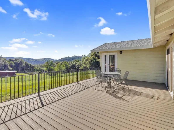 7056 Madrone Ln, Browns Valley, CA 95918