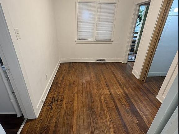 5th image of 3903 University Ave APT 1