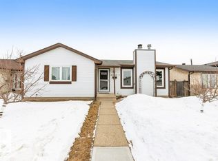 16119 101st St NW, Edmonton, AB