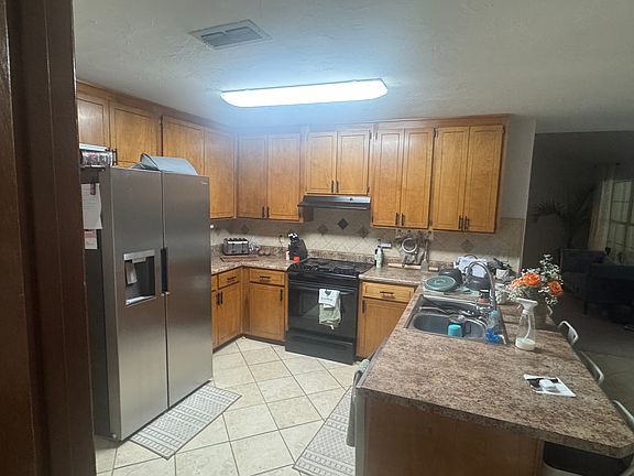 5th image of 2244 Ten Oaks Dr