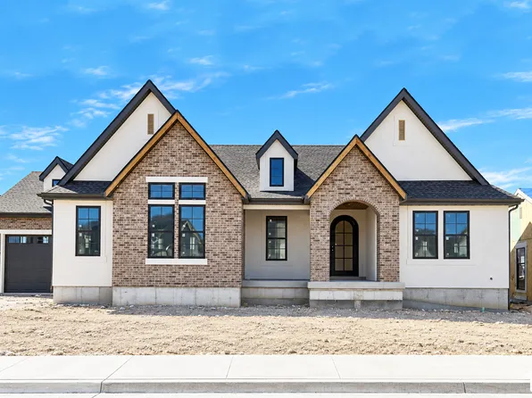 933 S Louisa Dr, Saratoga Springs, UT 84045