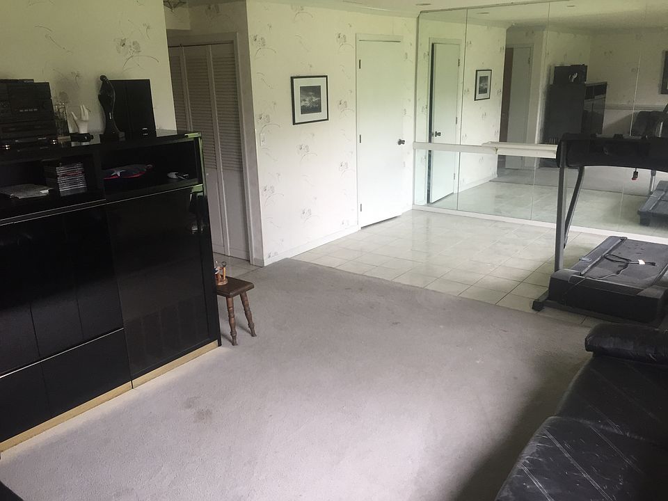 1st image of 15165 39th Ave N