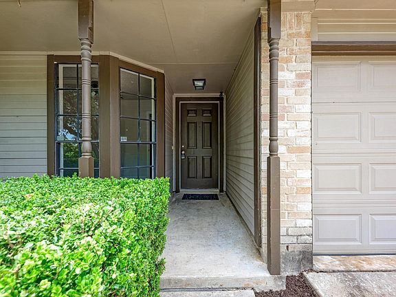 4th image of 12108 Carnforth Dr