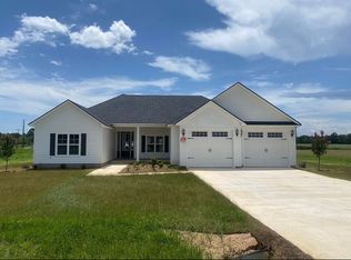 101 Bailey Cir, Thomasville, GA 31757
