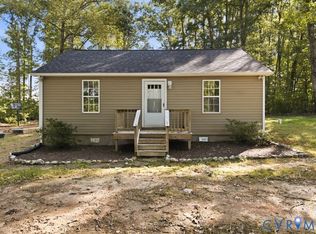 10722 Cross County Rd, Mineral, VA 23117