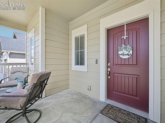 5th image of 9572 Fairway Glen Dr