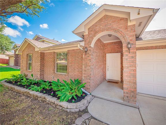 4th image of 2406 Granite Creek Dr