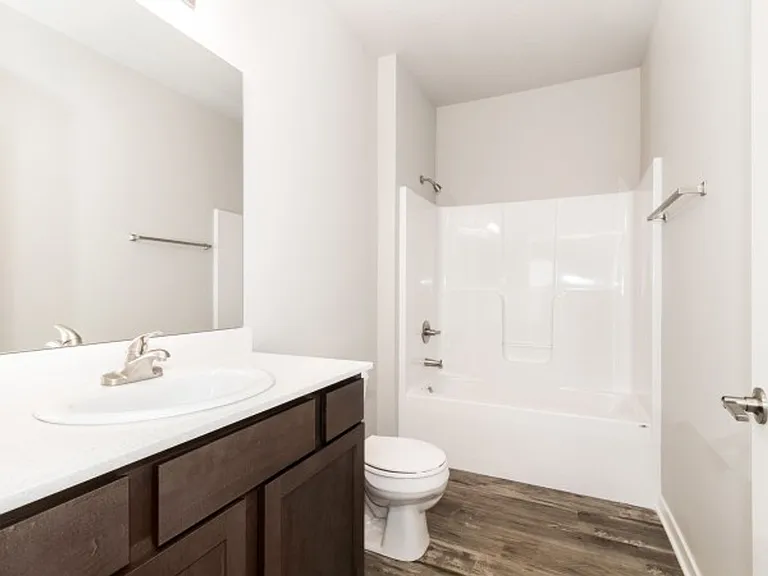 Trestle Crossing Condos — Photo 9