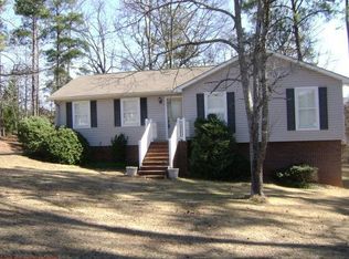 2405 Rockledge St, Opelika, AL 36801