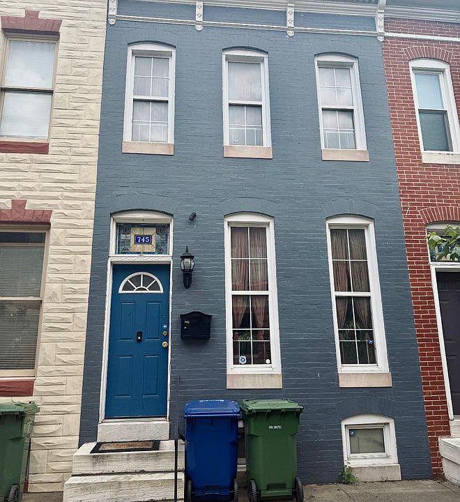 1st image of 745 W Cross St