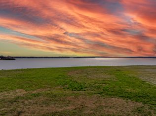 Sunset Cir, Grove, OK 74344