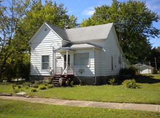 2401 Ridge St, Eldorado, IL 62930