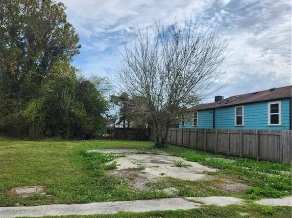2419 Music St, New Orleans, LA 70117