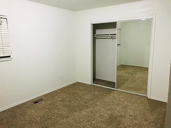 5th image of 5501 Windflower Cir Unit B