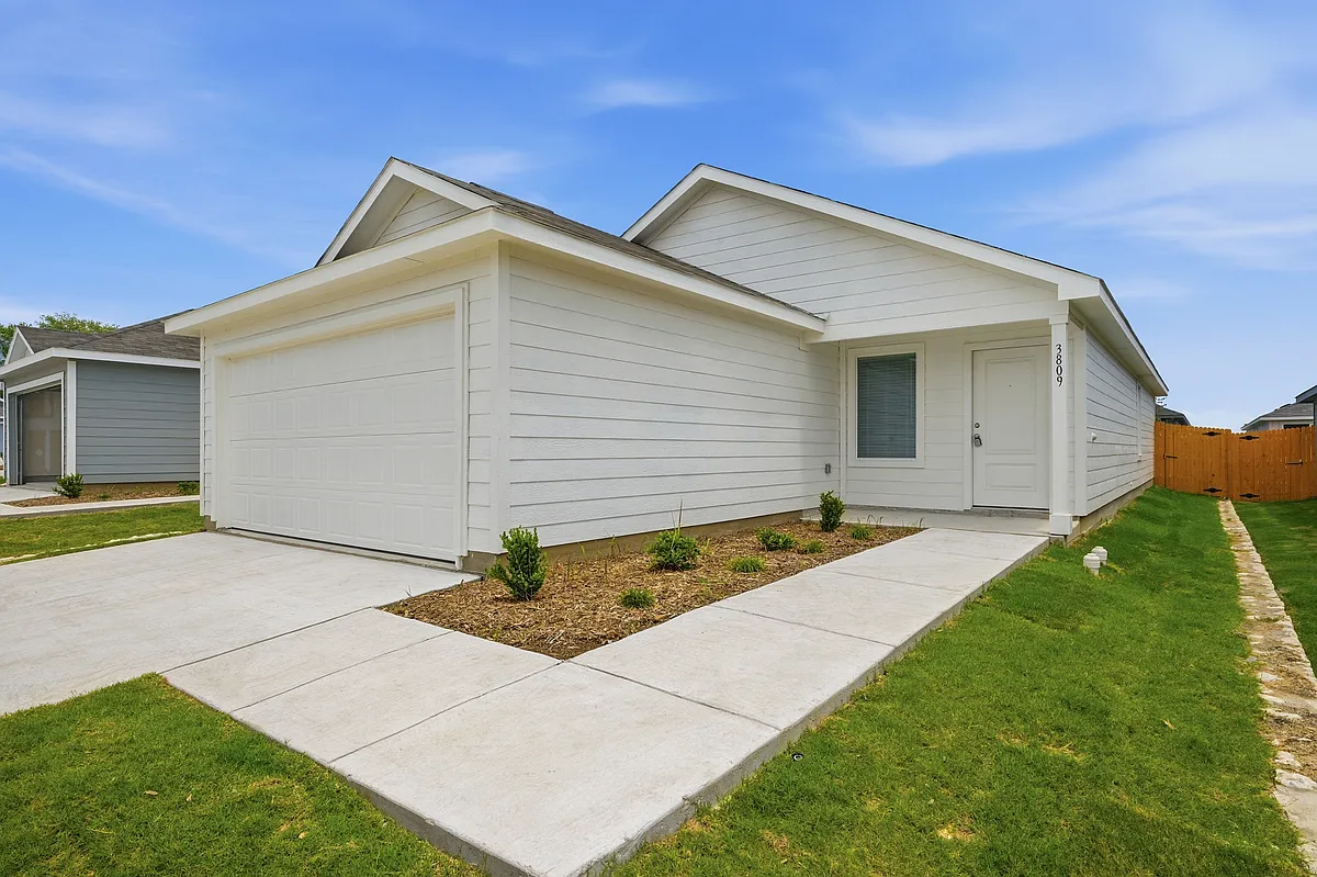 Building Photo - 3809 Ontario Way