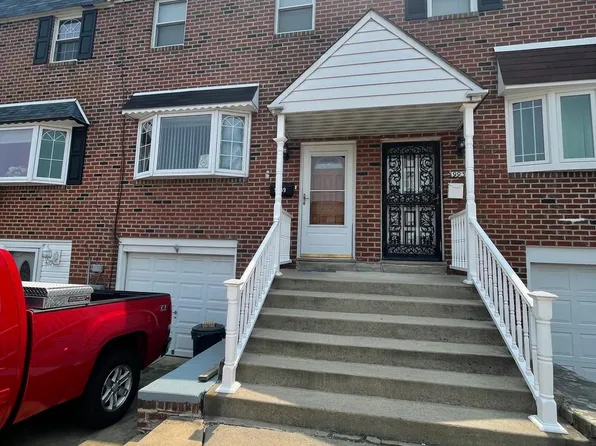 9939 Lorry Pl, Philadelphia, PA 19114