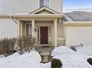 7459 Thomas Dr, Loves Park, IL 61111