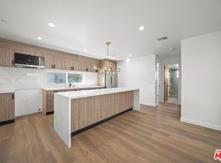 819 N McCadden Pl #2, Los Angeles, CA 90038