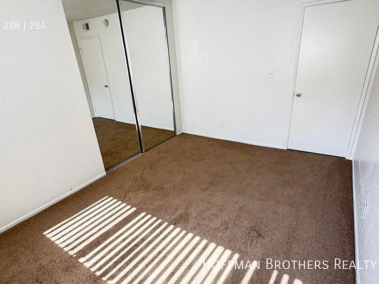 18144 Burbank Blvd #203 — Photo 6