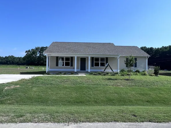 103 Hampshire Place, Kenly, NC 27542