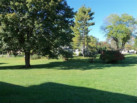 3rd image of 22 Kenec Dr