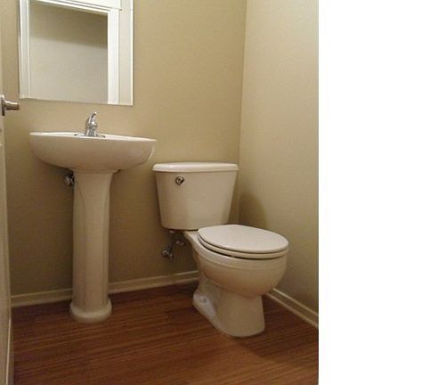 4th image of 16422 NE 91st St APT 105