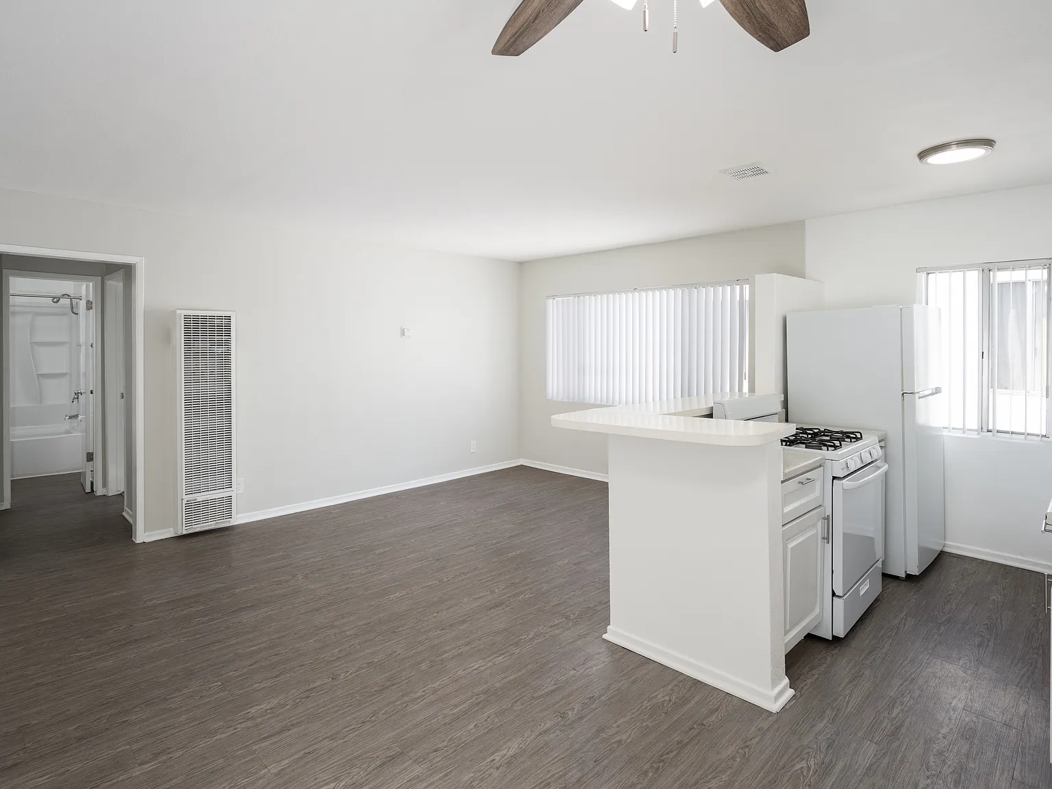1 bed, $2,229 — Photo 4