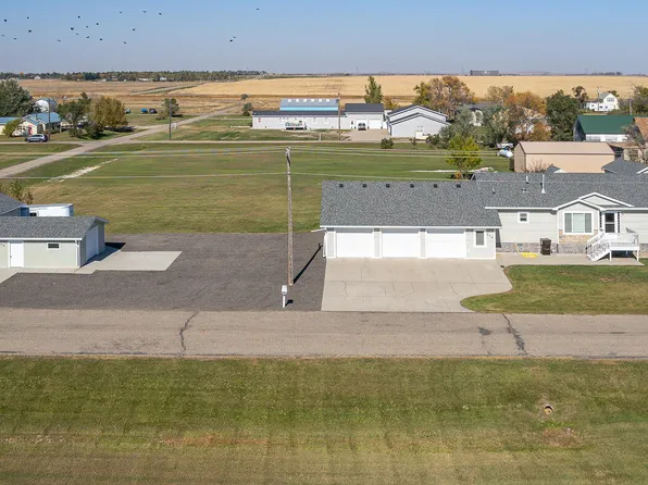 208 & 202 E Main Ave, Sterling, ND 58572