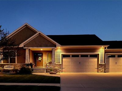 3515 Fitzroy Rd, Hiawatha, IA, 52233