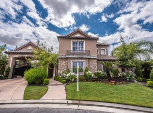 10726 N Golden Eagle Dr, Fresno, CA