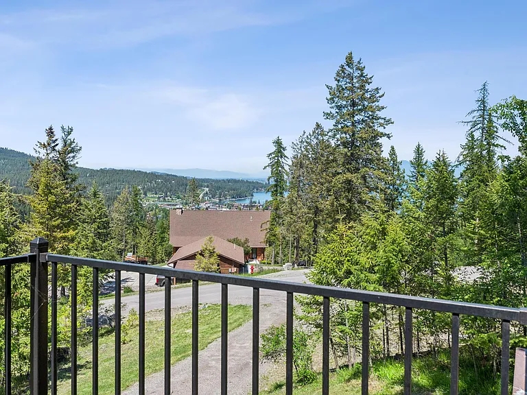 181 Tamarack Woods Dr — Photo 7