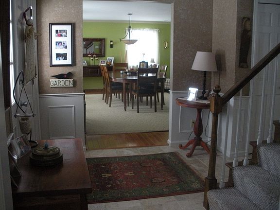 Foyer from F/R towards D/R