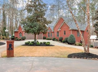 615 Red Maple Ln, Milton, GA 30004