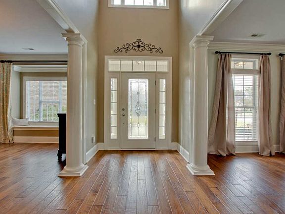 4th image of 3020 Cobble Farms Dr SE