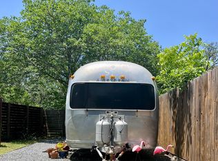 1180 Waller St, Austin, TX 78702