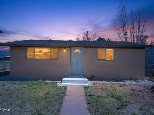 10229 S HONEYSUCKLE Drive, Hereford, AZ 85615