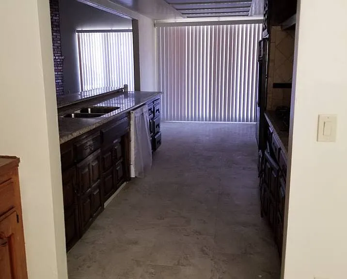 801 Piute St — Photo 2