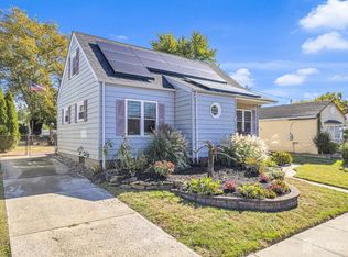 104 Boehmhurst Ave, Sayreville, NJ 08872