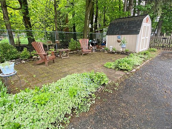 4th image of 6649 Woodchuck Hill Rd
