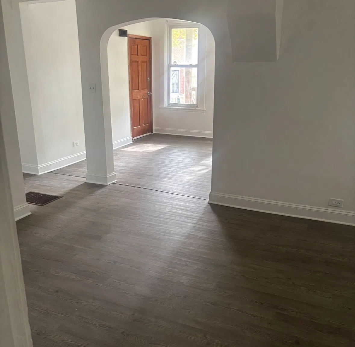 2 bed, $1,250 — Photo 3