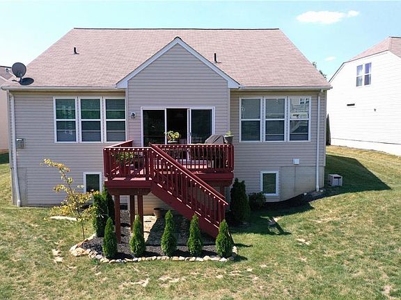 3rd image of 9147 Tahoe Cir