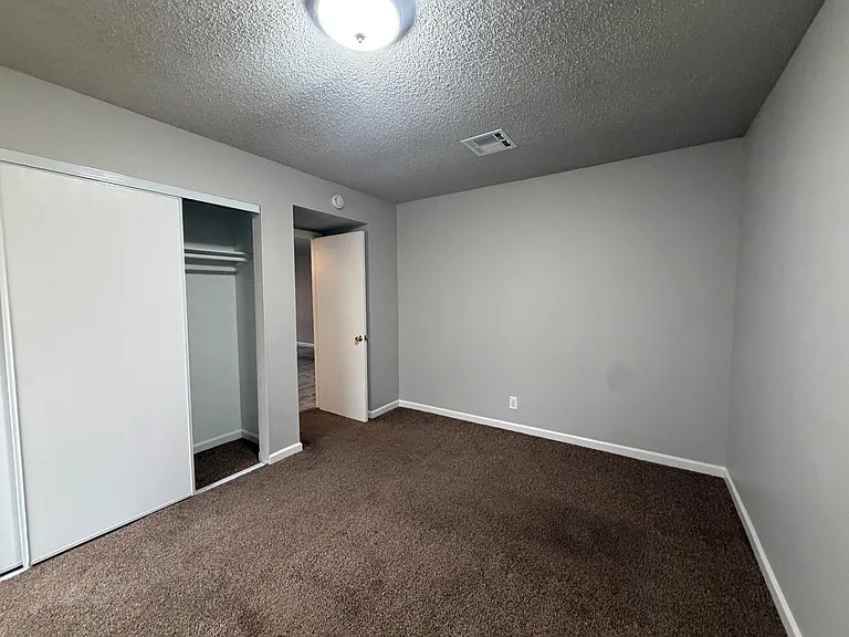 1575 Monte Vista Dr #4 — Photo 12