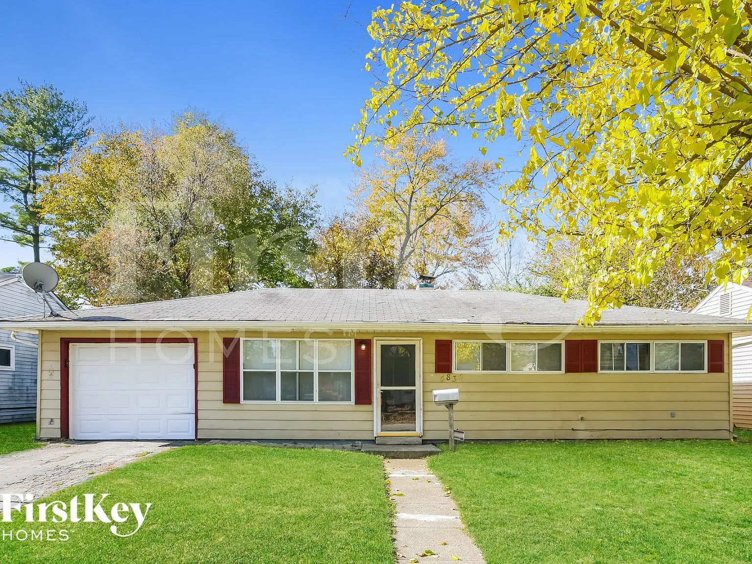 3 bed, 1.5 bath, 1160 sqft, $1,455 — Photo 1