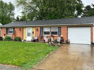 13 Laurelgrove Dr, Union, OH 45322