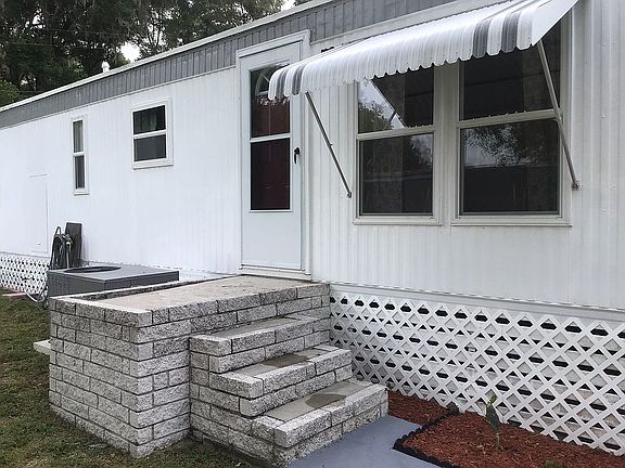 3rd image of 37922 Lake Gilbert Cir