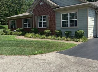 5004 Cotehele Pl, Louisville, KY 40241