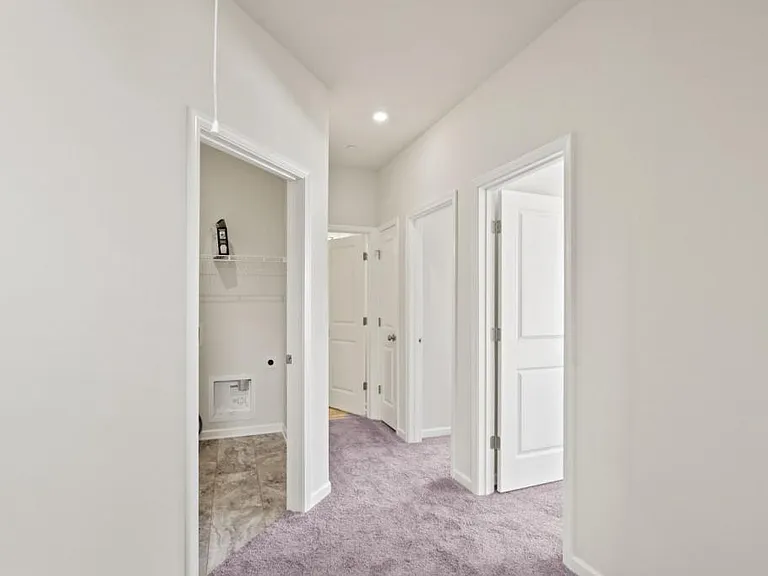 223 Emmett Dr — Photo 18
